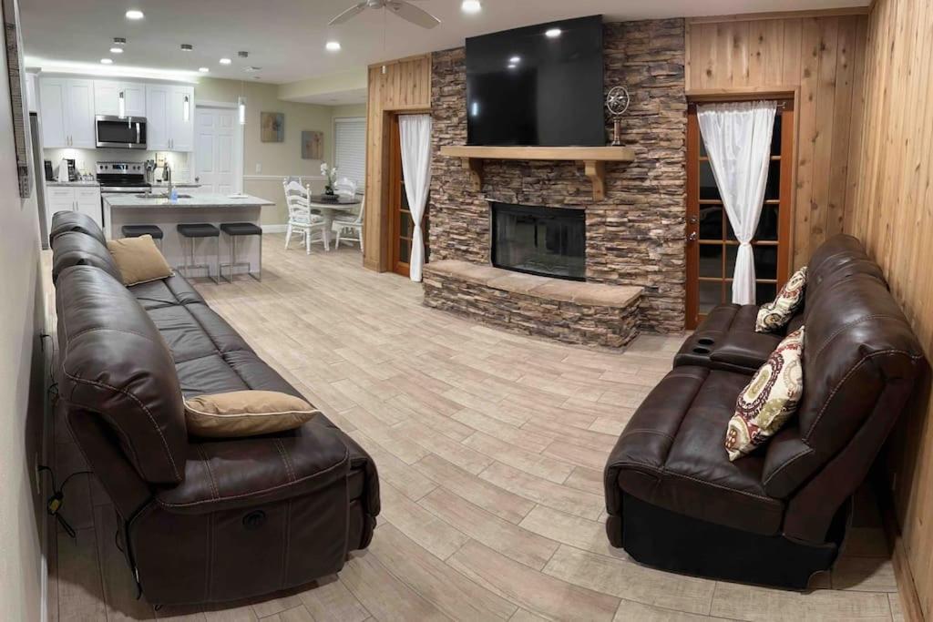 Lake Valrico'S Camelot Court With Heated Pool & Access To Private Lake Exteriör bild